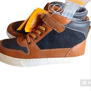 NWT Gymboree Size 3 Youth Tan and Wool Shoes